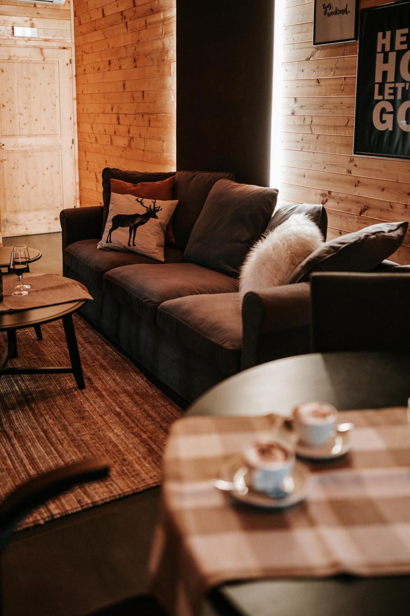 L'Anfora Country Club Bed and Breakfast Basciano Exteriör bild